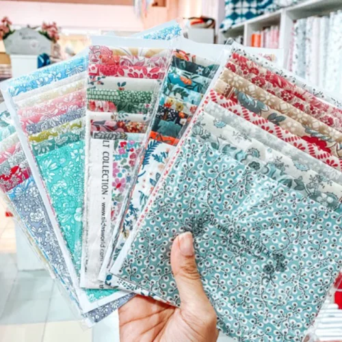 100  Cotton Fabric Floral Fabric Scrap Pack Bundle Patchwork Quilting DIY Craft Fabric